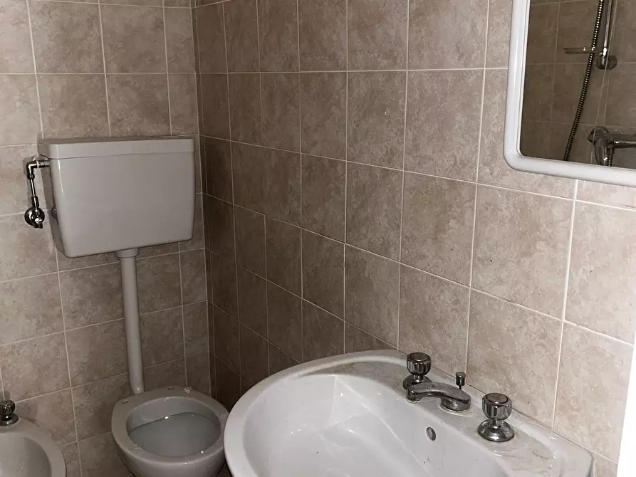 Immagine 9 di Trilocale in affitto  in Via Agorai a Lanciano