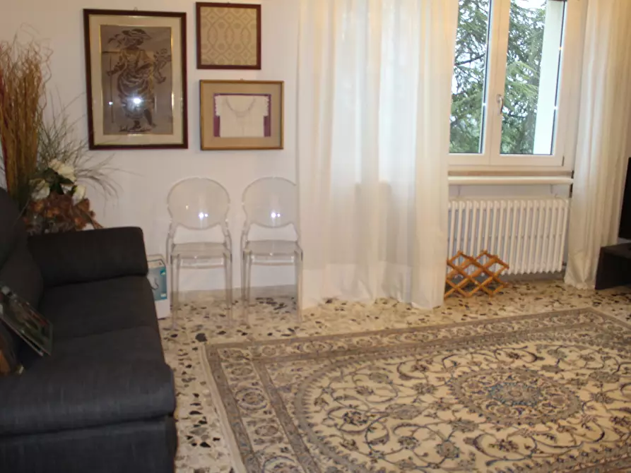 Immagine 10 di Pentalocale in affitto  a Casoli