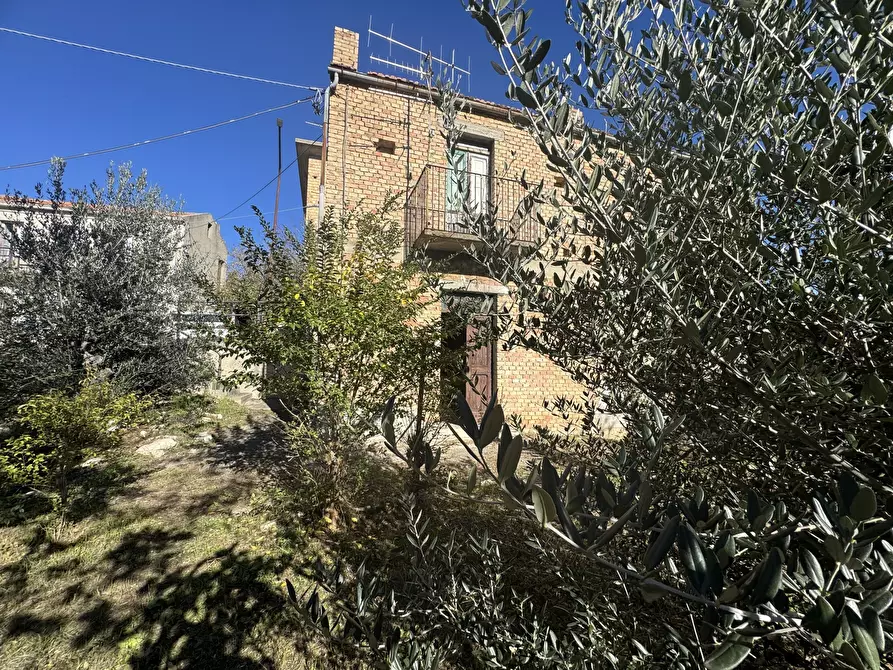 Immagine 7 di Rustico / casale in vendita  a Atessa