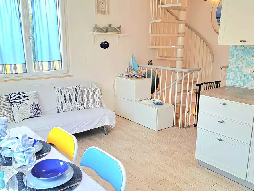 Immagine 6 di Villa in vendita  in Contrada Portelle 100 a San Vito Chietino