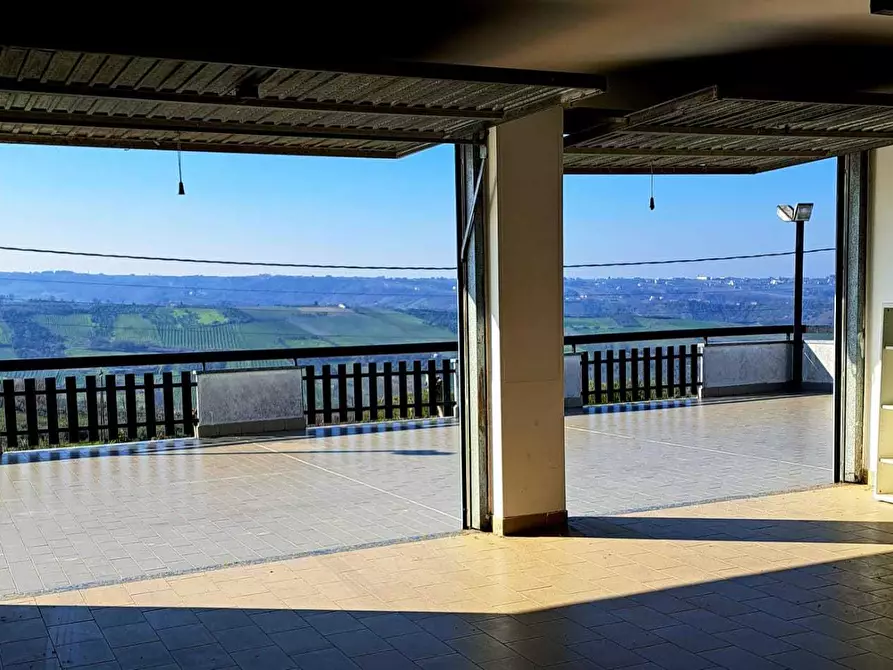 Immagine 14 di Quadrilocale in vendita  in Via Moscete 31 a Castel Frentano