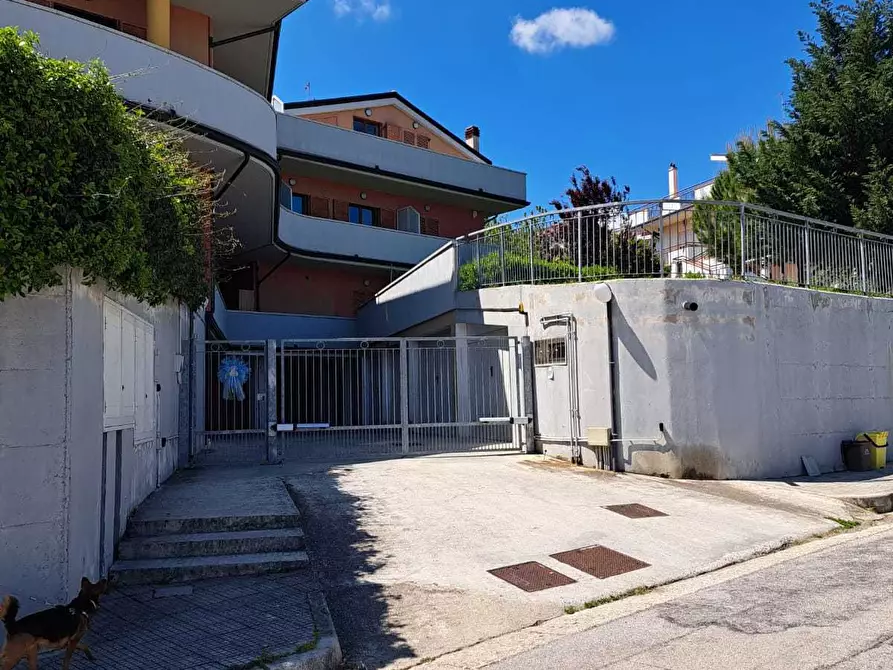 Immagine 19 di Trilocale in vendita  in Via Moscardelli 19 a Castel Frentano