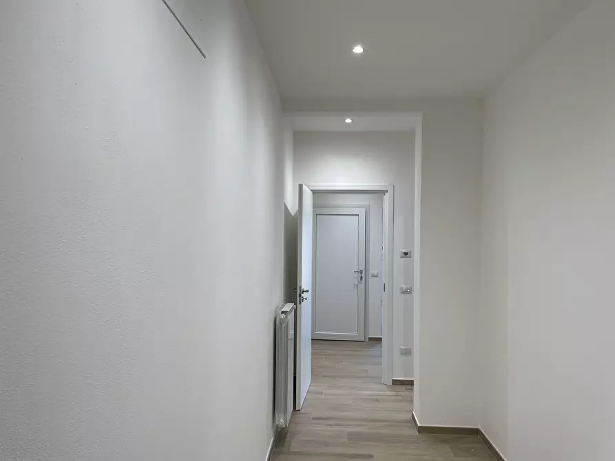 Immagine 9 di Trilocale in vendita  in Via Renato Fucini a Cecina