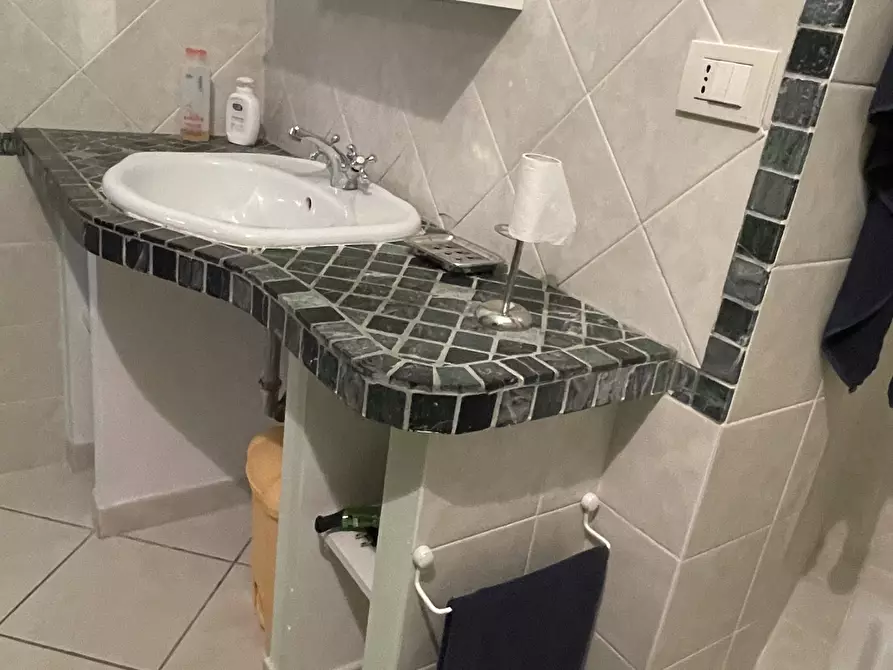 Immagine 35 di Villa in vendita  in Via Aurelia Sud a San Vincenzo