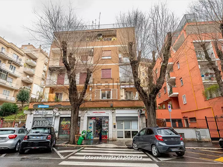 Immagine 28 di Attico in vendita  in Via di Donna Olimpia a Roma