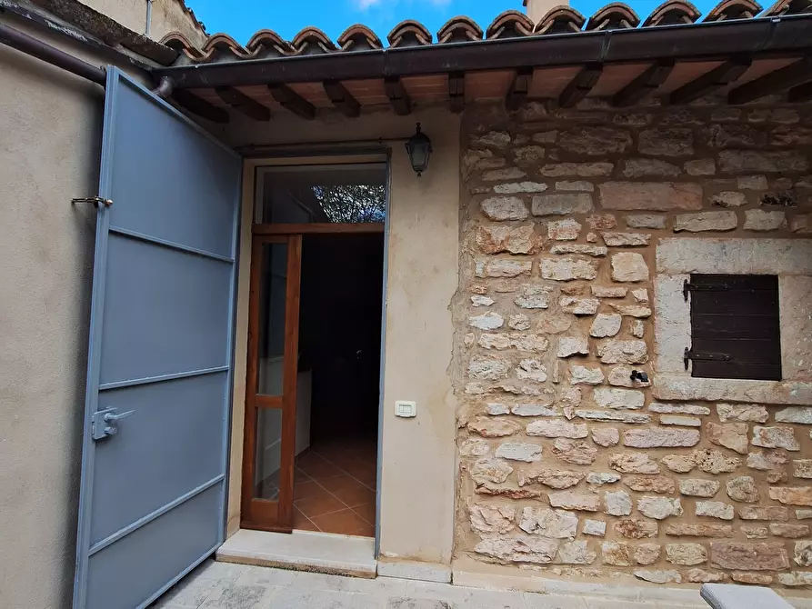 Immagine 3 di Attico in vendita  in Via Folignate 1 a Visso