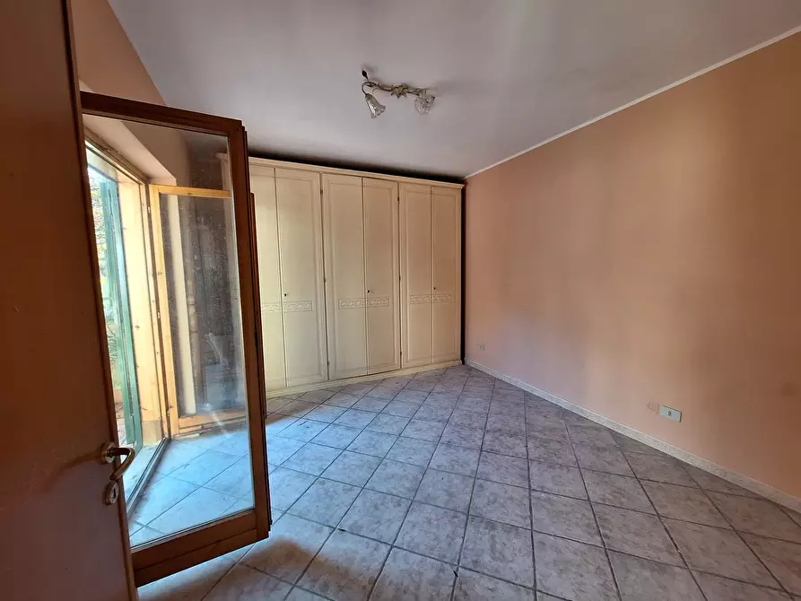 Immagine 10 di Bilocale in vendita  in Via Bruno Buozzi 22 a Morlupo