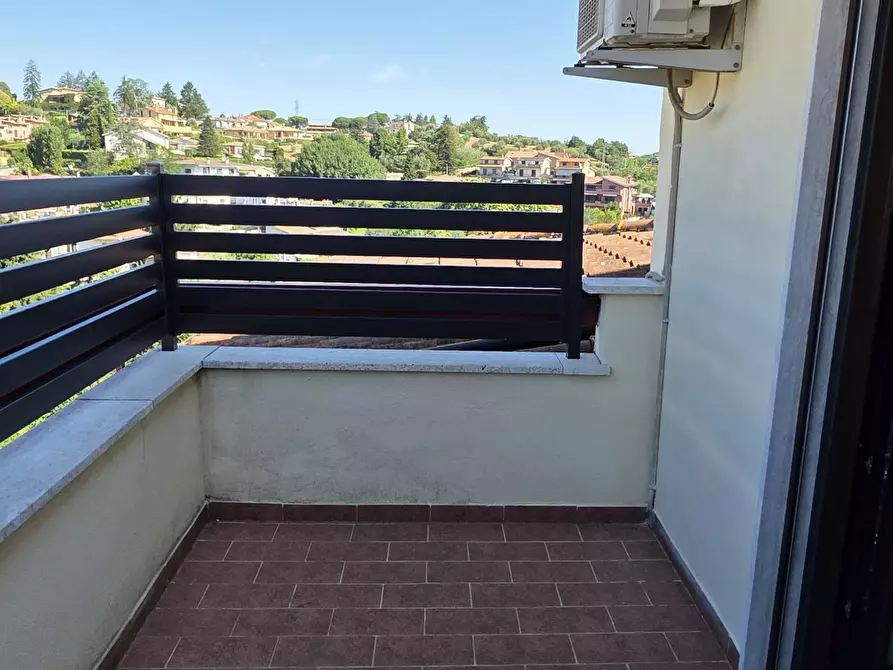 Immagine 22 di Attico in vendita  in Via G. di Vittorio 1 bis a Morlupo