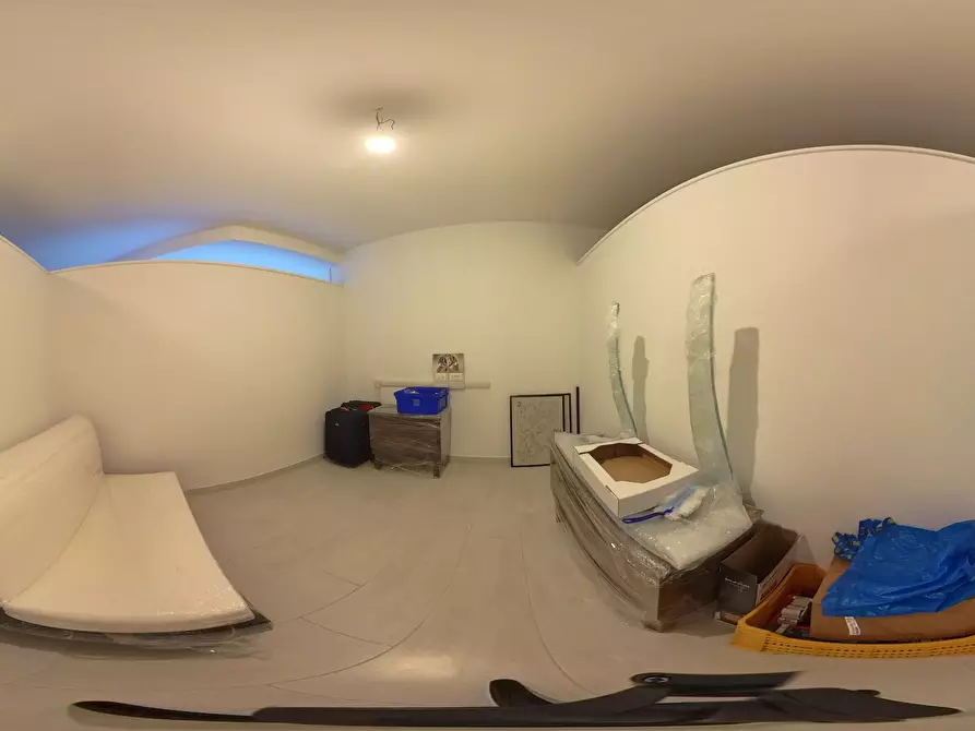 Immagine 33 di Quadrilocale in vendita  in Via Flaminia 104 a Castelnuovo Di Porto