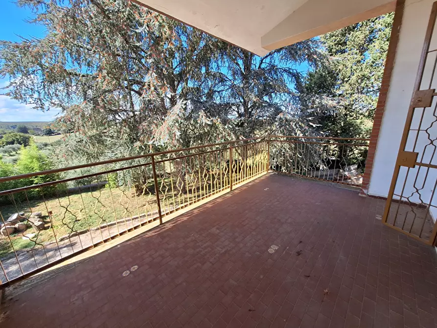 Immagine 66 di Villa in vendita  in Strada Comunale Campo Maggiore 10 a Rignano Flaminio