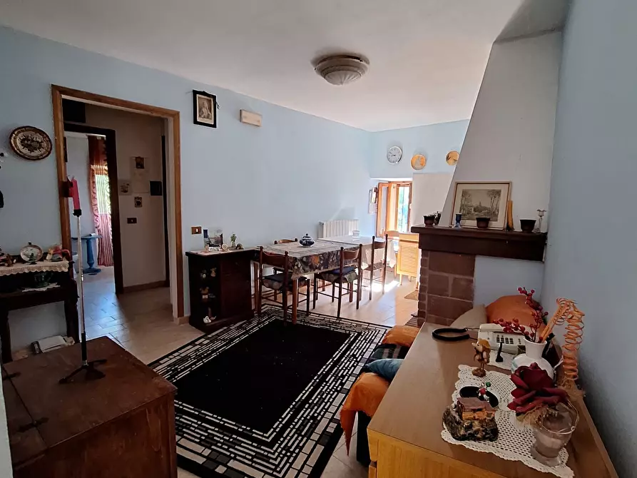 Immagine 1 di Casa indipendente in vendita  in Loc.tà Cammoro snc a Sellano