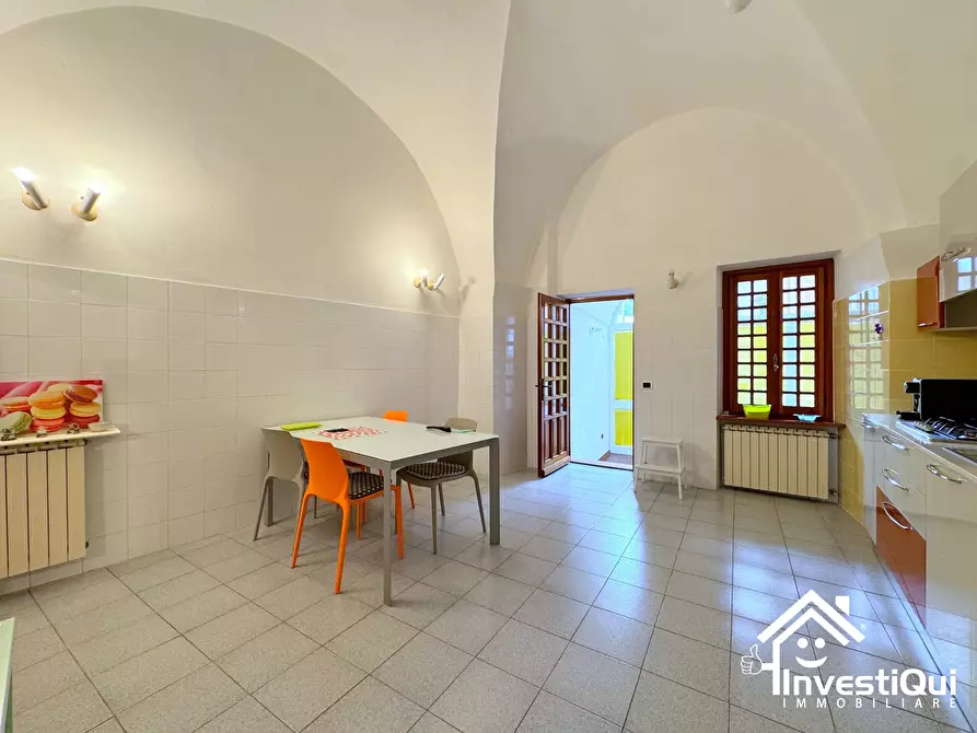 Immagine 17 di Pentalocale in vendita  in Piazza Umberto 1 a Tovo San Giacomo