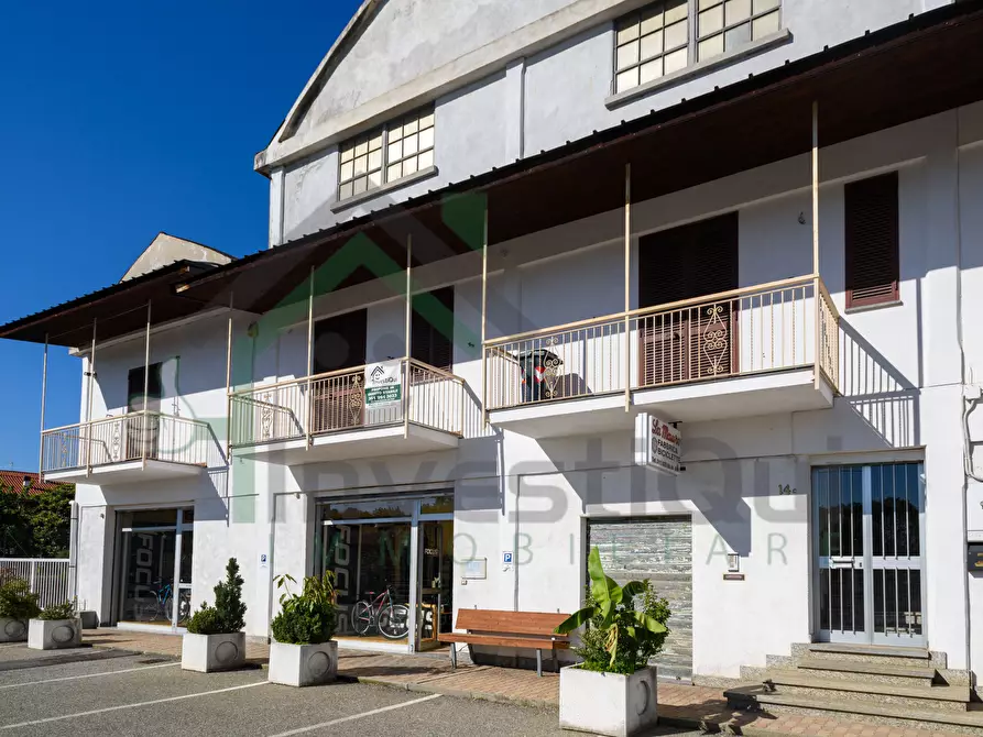 Immagine 24 di Quadrilocale in vendita  in Via Madonna della Neve 14 a Nole