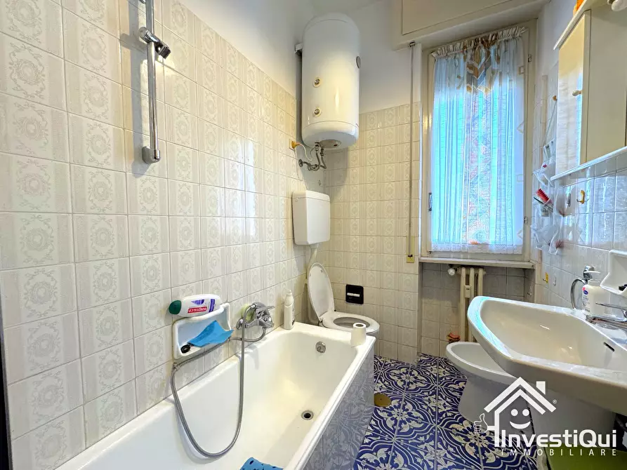 Immagine 32 di Trilocale in vendita  in Via Michelangelo 18 a Borghetto Santo Spirito