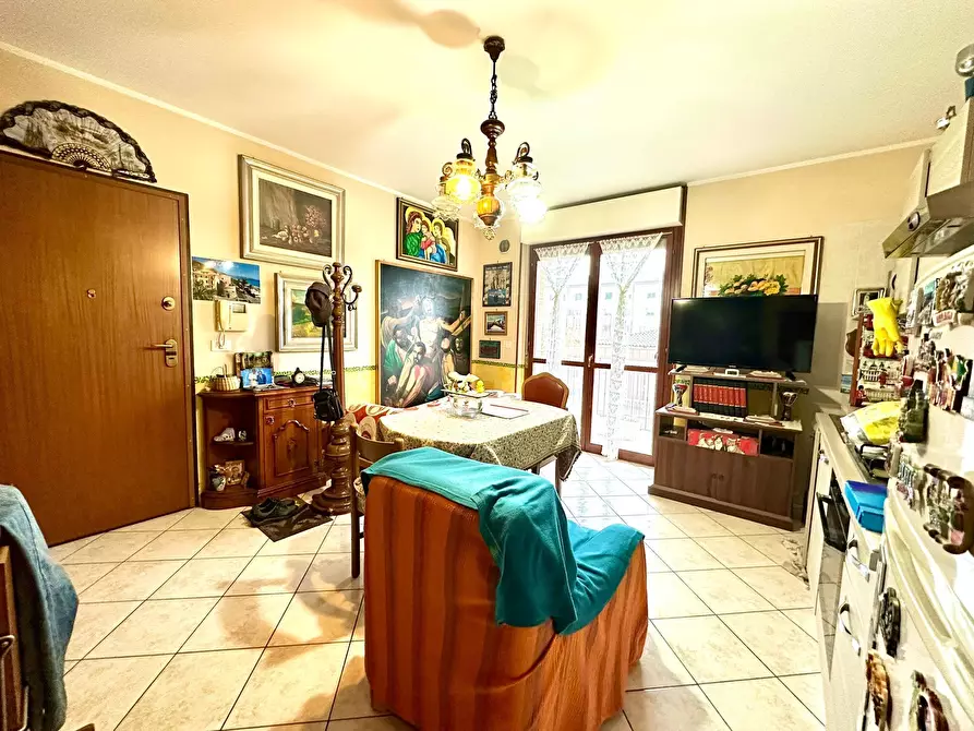 Immagine 13 di Monolocale in vendita  a Ciriè