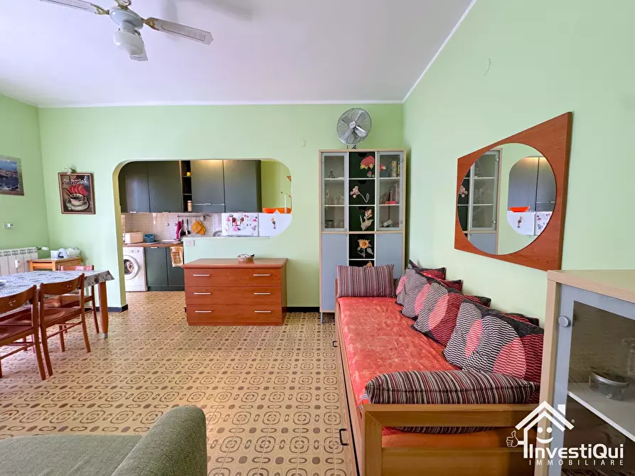 Immagine 6 di Bilocale in vendita  in Via Eugenio Montale 21 a Pietra Ligure