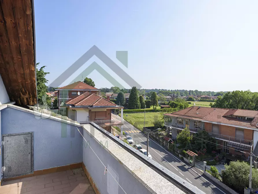 Immagine 19 di Mansarda in vendita  in Via Alcide De Gasperi 56 a Ciriè