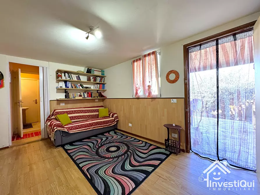 Immagine 18 di Trilocale in vendita  in Via Ranzi 176B a Pietra Ligure