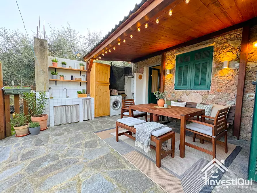 Immagine 5 di Trilocale in vendita  in Via Ranzi 176B a Pietra Ligure