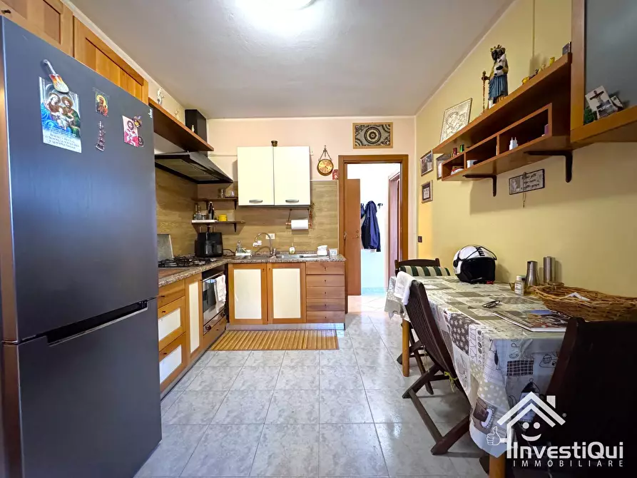 Immagine 11 di Trilocale in vendita  in Via Ranzi 176B a Pietra Ligure