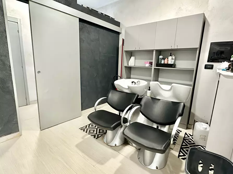 Immagine 7 di Attività commerciale in vendita  in Corso Vercelli 388 a Torino