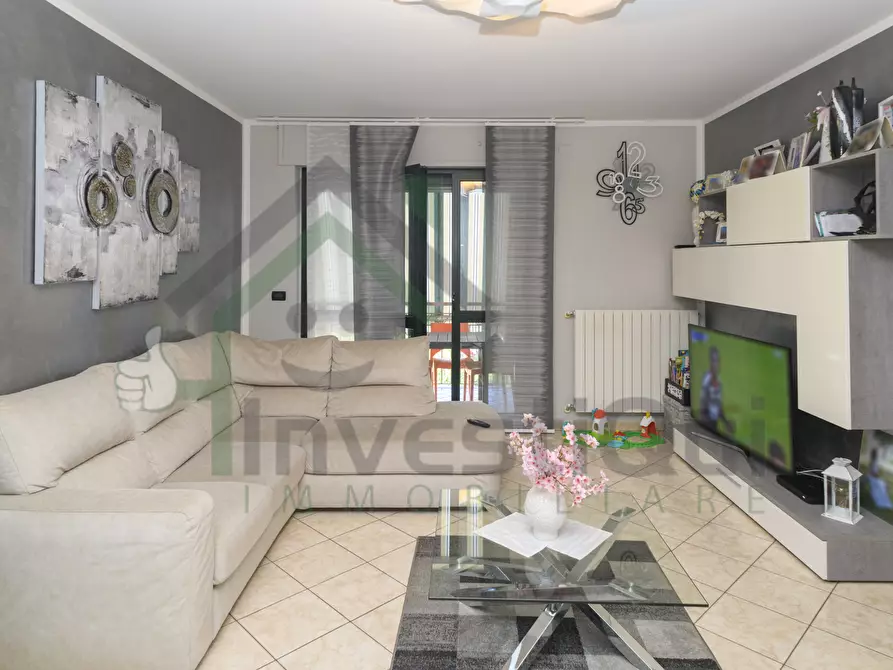 Immagine 4 di Quadrilocale in vendita  a Nole