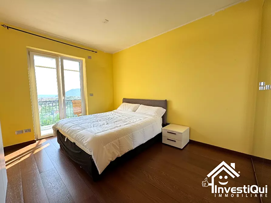 Immagine 23 di Bilocale in vendita  in Via Degli Orsolani 84 a Loano