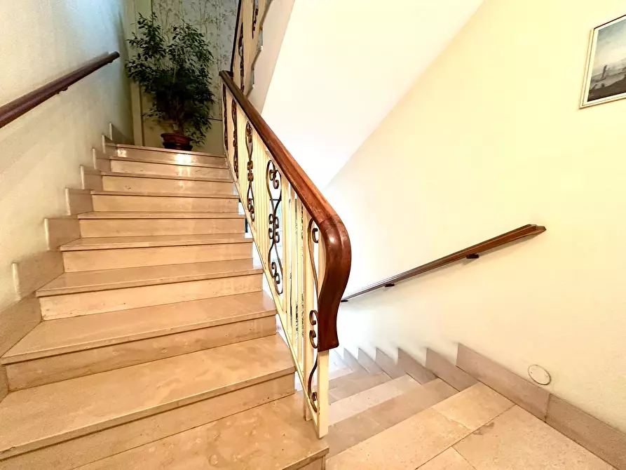 Immagine 15 di Porzione di casa in vendita  in Via Torino 26 a Nole