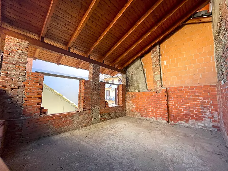 Immagine 21 di Terratetto in vendita  in Piazza Castello 30 a Ciriè