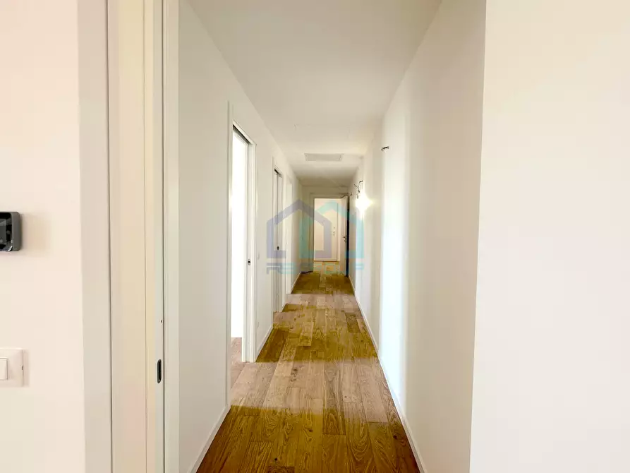 Immagine 2 di Appartamento in vendita  in Via Pietro Paleocapa 14 a Savona