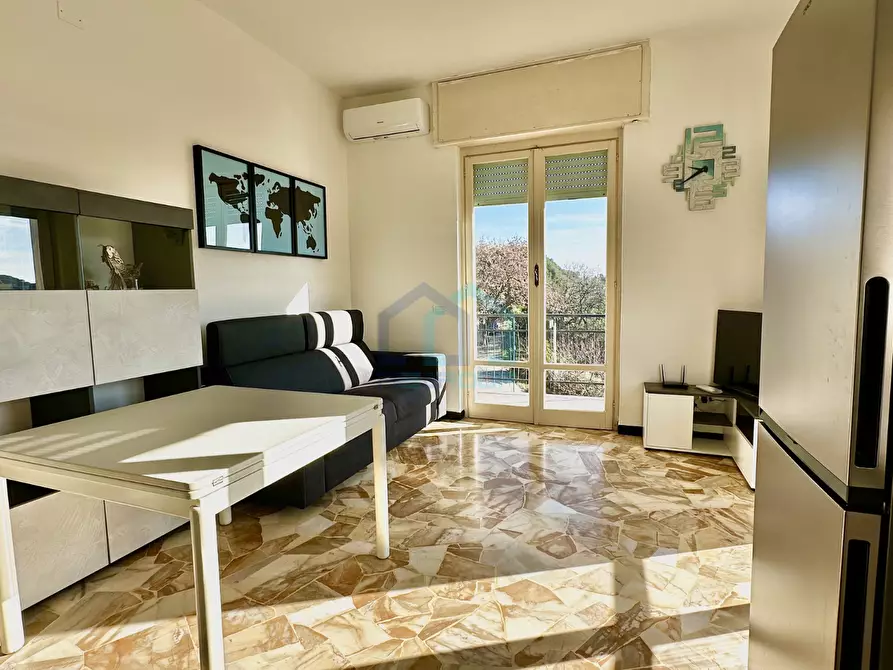 Immagine 3 di Bilocale in affitto  in Via alla Torre 36 a Spotorno