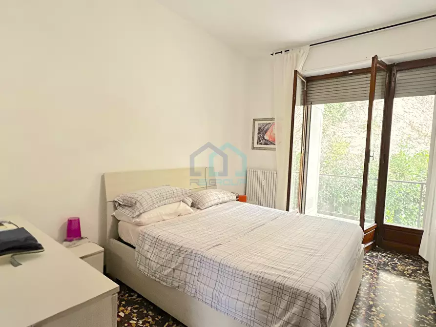 Immagine 1 di Quadrilocale in vendita  in VIA NOSTRA SIGNORA DEGLI ANGELI 3 a Savona