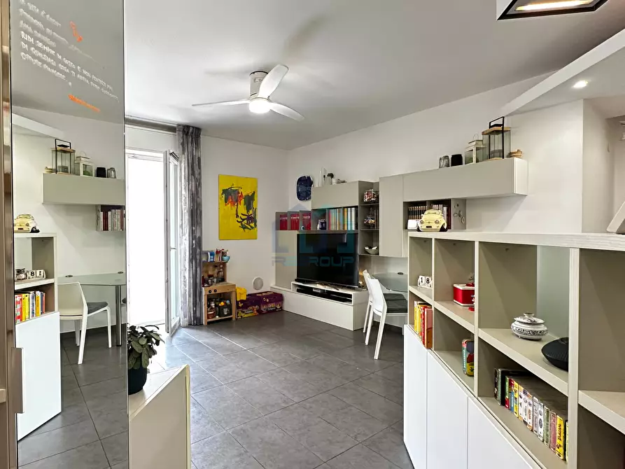 Immagine 2 di Quadrilocale in vendita  in Via Privata Vistamare 6 a Savona