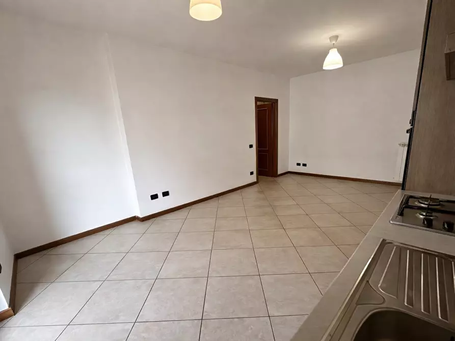 Immagine 5 di Bilocale in vendita  in Via Marche 57 a Fonte Nuova