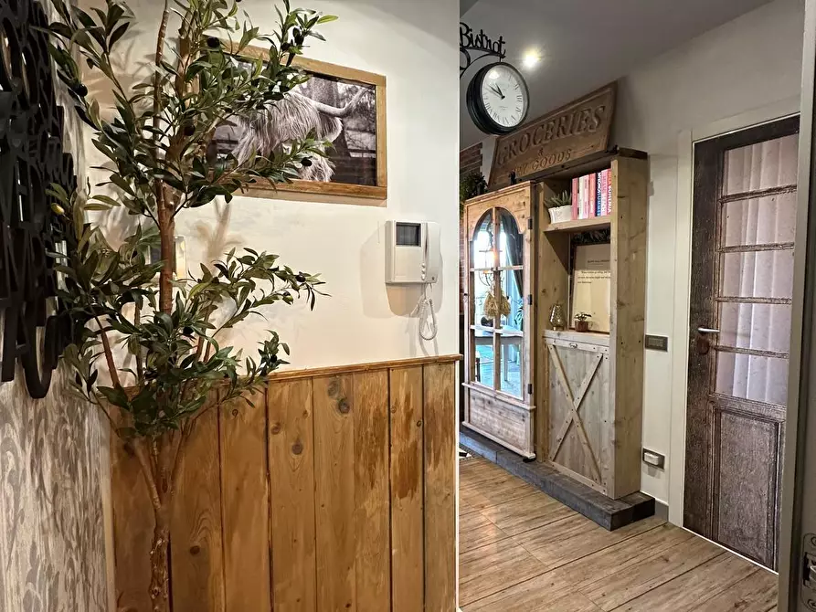 Immagine 26 di Quadrilocale in vendita  in Via Molise a Fonte Nuova