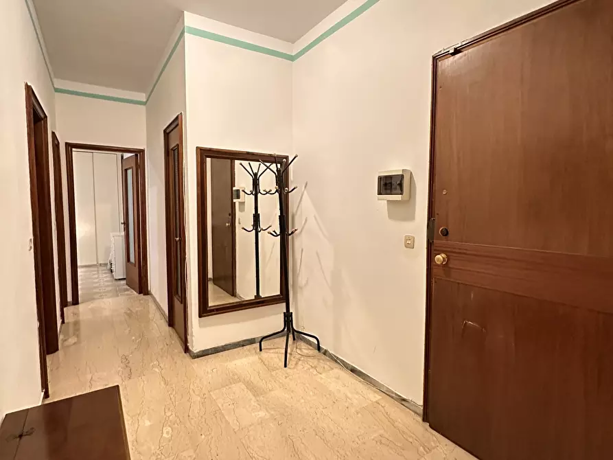 Immagine 1 di Trilocale in vendita  a Chiavari