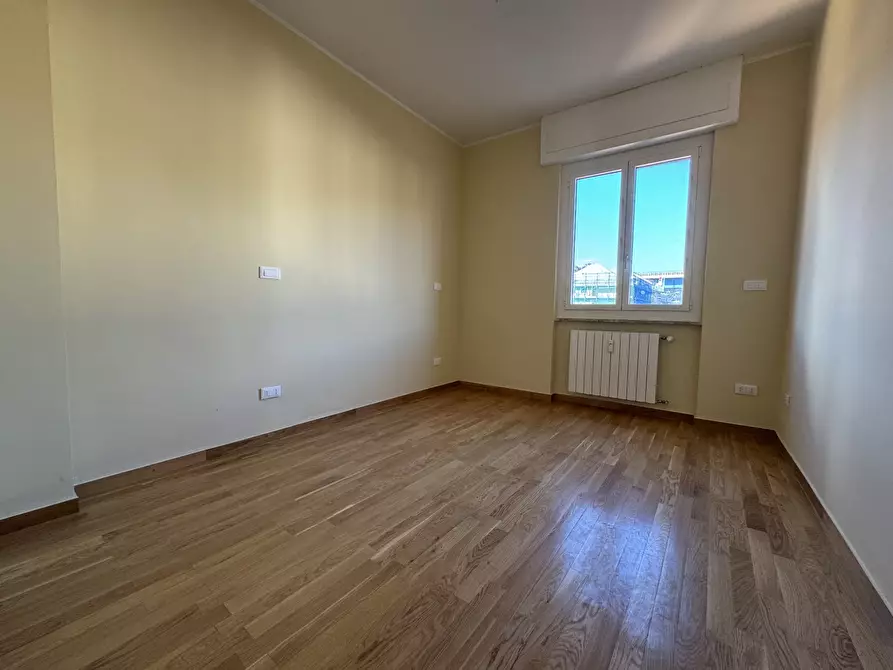 Immagine 13 di Trilocale in affitto  a Chiavari