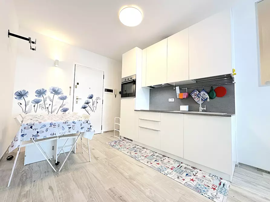 Immagine 3 di Monolocale in affitto  a Lavagna