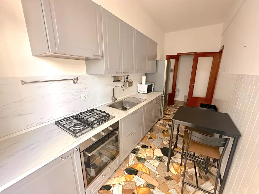 Immagine 6 di Quadrilocale in affitto  a Chiavari