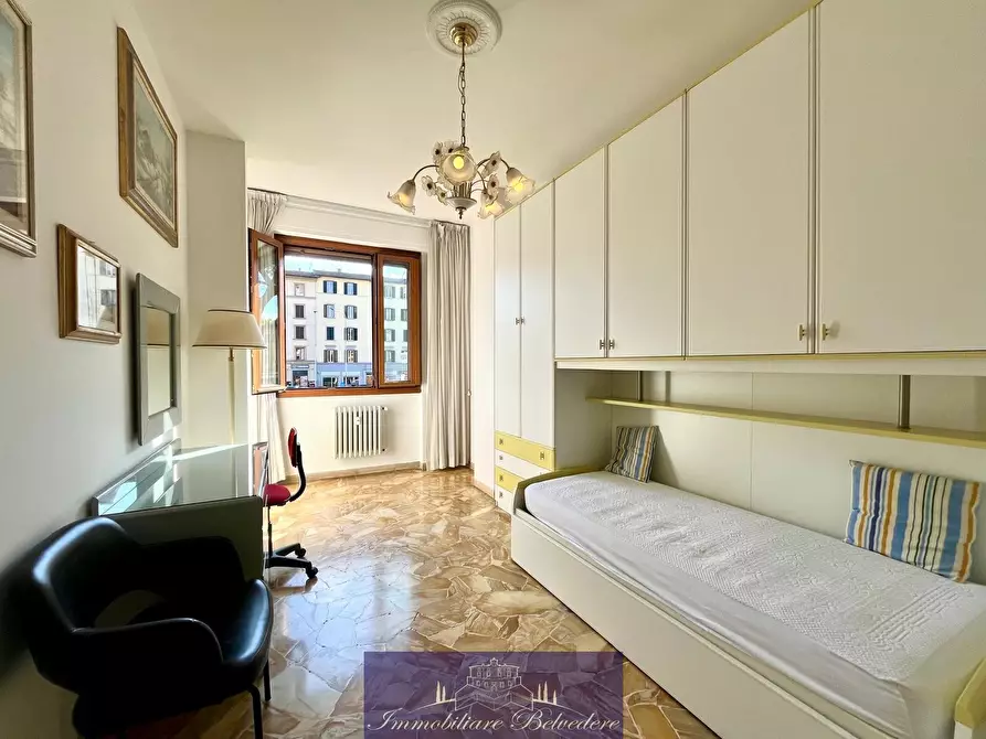 Immagine 8 di Quadrilocale in affitto  in Via Montello a Firenze