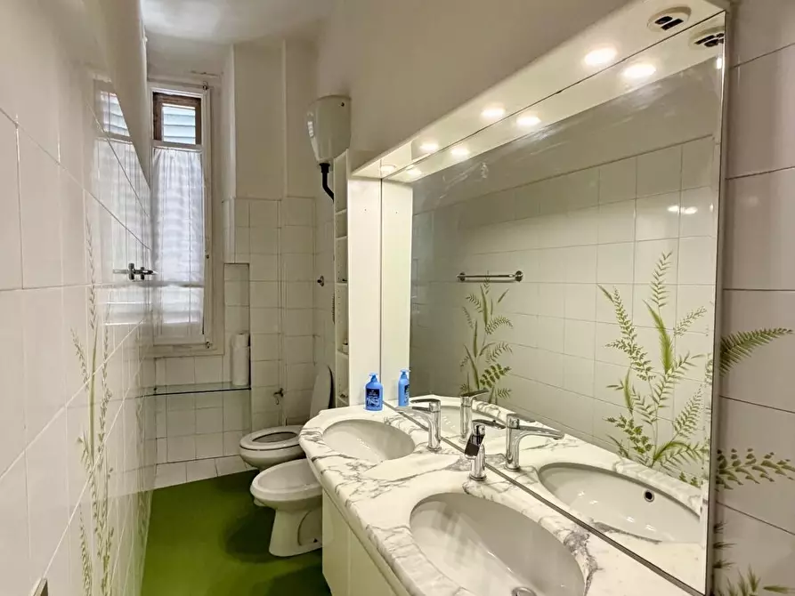 Immagine 15 di Quadrilocale in affitto  in Via Giovanni Prati a Firenze