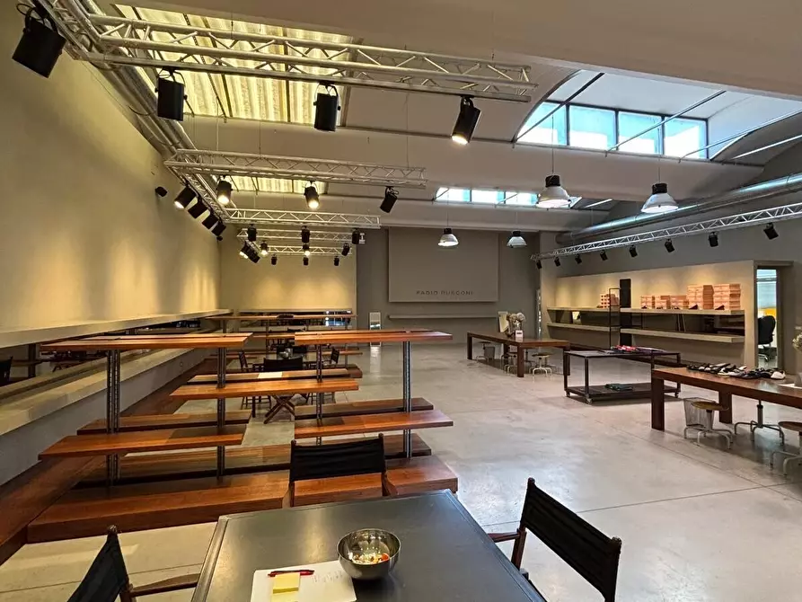 Immagine 19 di Attività artigianale in affitto  in Via Cassia 63 a Impruneta