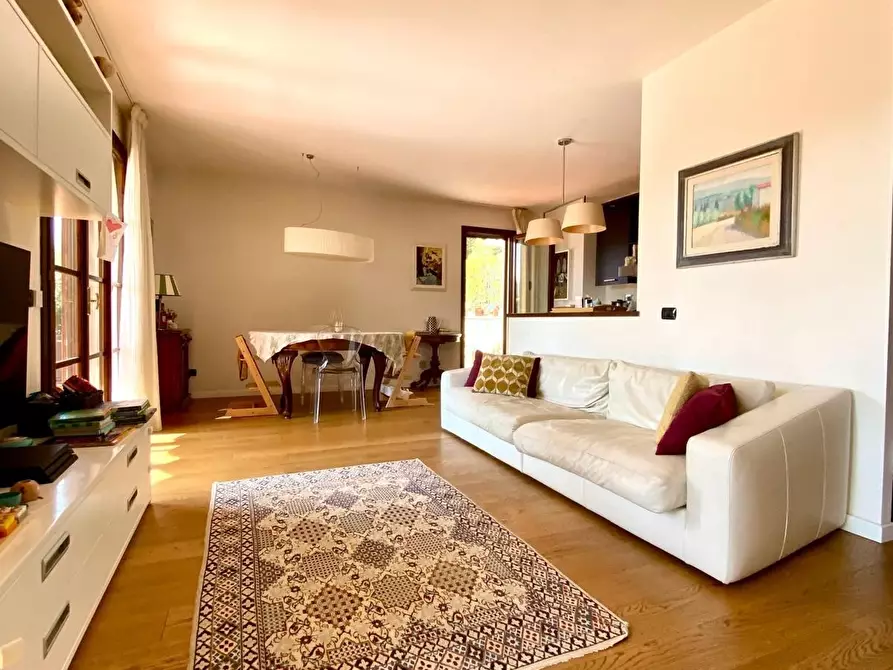 Immagine 15 di Quadrilocale in vendita  in Via Torricella 7 a Impruneta