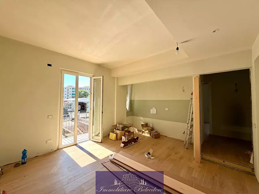 Immagine 9 di Trilocale in vendita  in Via Tino di Camaino a Firenze
