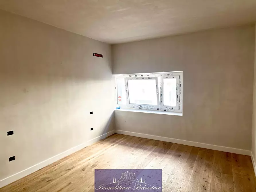 Immagine 13 di Trilocale in vendita  in Via di Novoli a Firenze