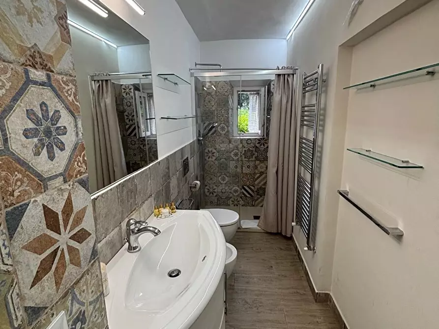 Immagine 5 di Appartamento in vendita  in Piazza Gualfredotto a Firenze