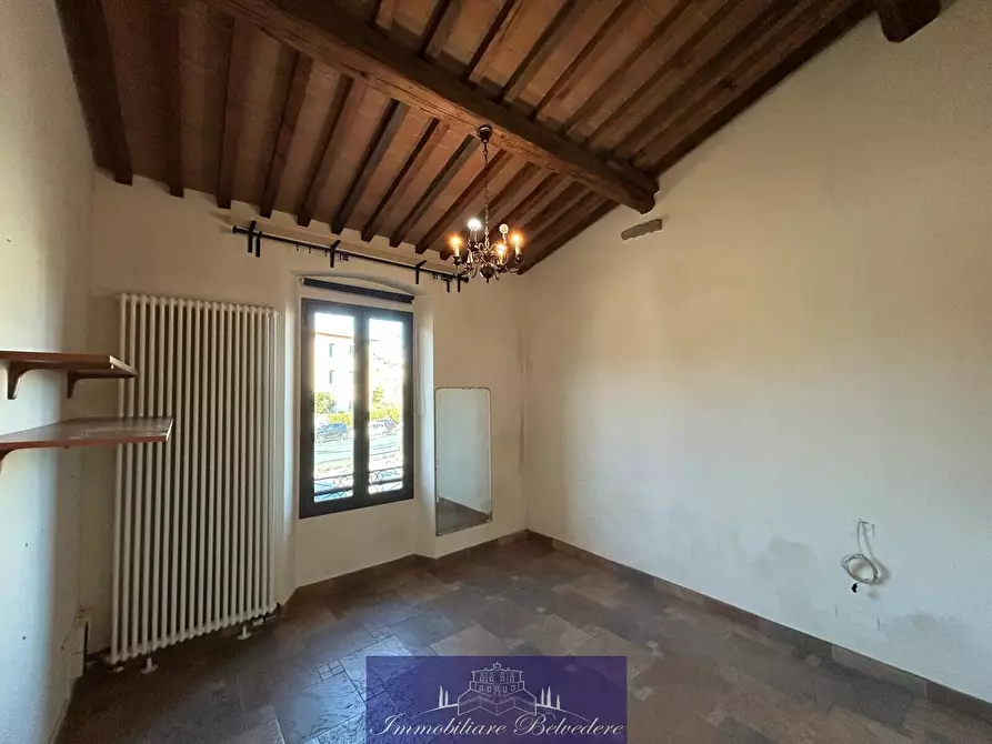 Immagine 14 di Trilocale in vendita  in Via Lucca a Firenze