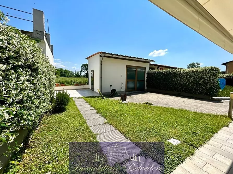 Immagine 34 di Villetta a schiera in vendita  in Via Trento a Campi Bisenzio