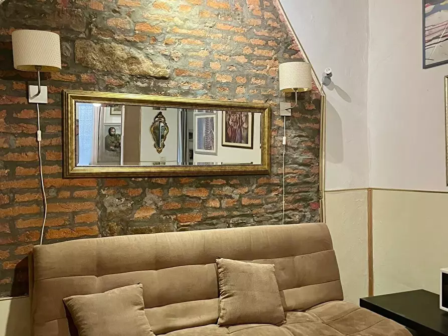 Immagine 8 di Quadrilocale in affitto  in Via dello Sprone a Firenze