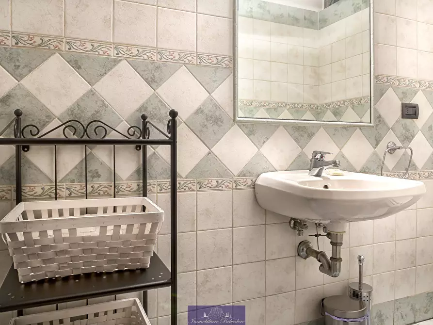 Immagine 22 di Bilocale in affitto  in Piazza Indipendenza a Firenze